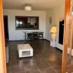 דירה Dany - With Large Balcony And Sea View *