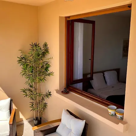 Dany - With Large Balcony And Sea View Apartment *