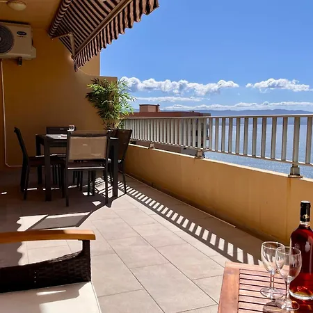 Dany - With Large Balcony And Sea View Lägenhet *